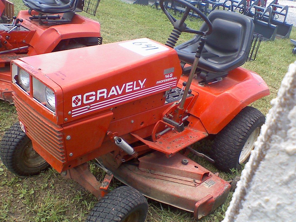 Gravely 14-G Lawn Tractor