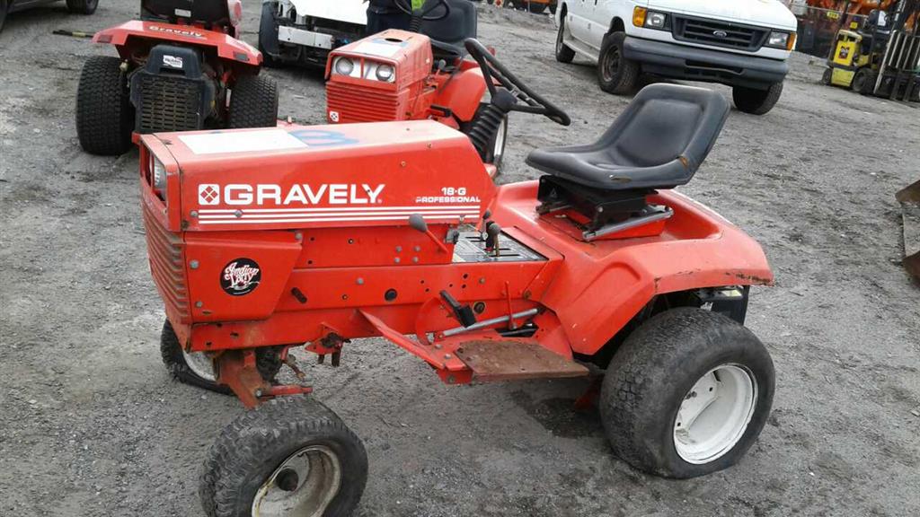 Gravely 18-G Lawn Tractor