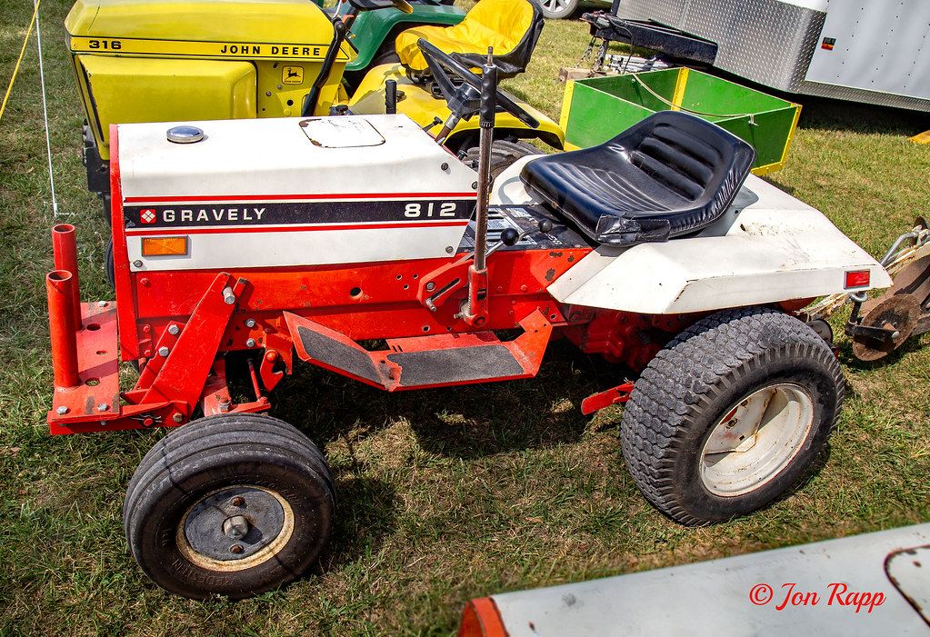Gravely 812
