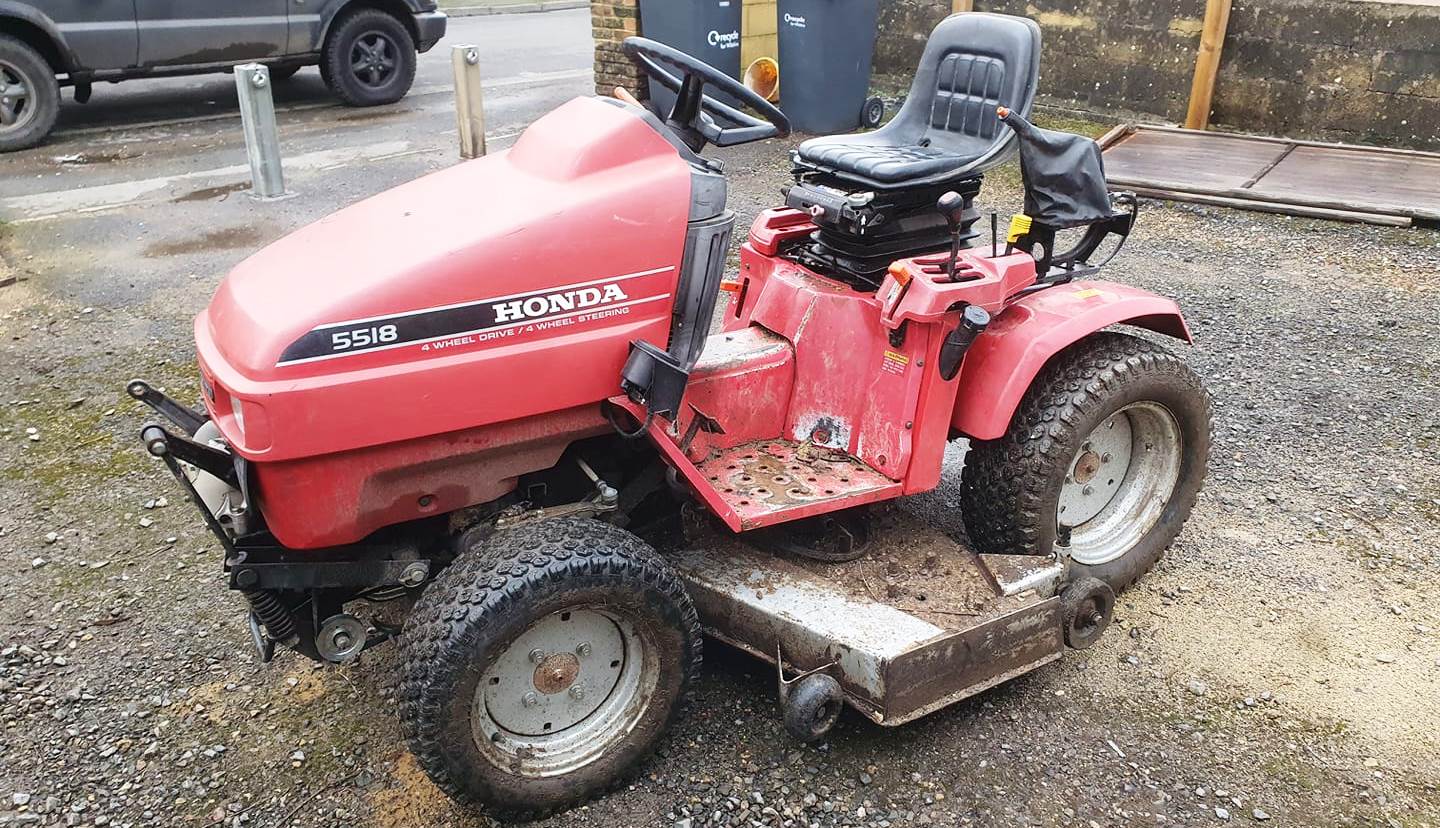 Honda H5518 Lawn Tractor