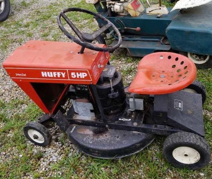 Huffy H260 Lawn Tractor