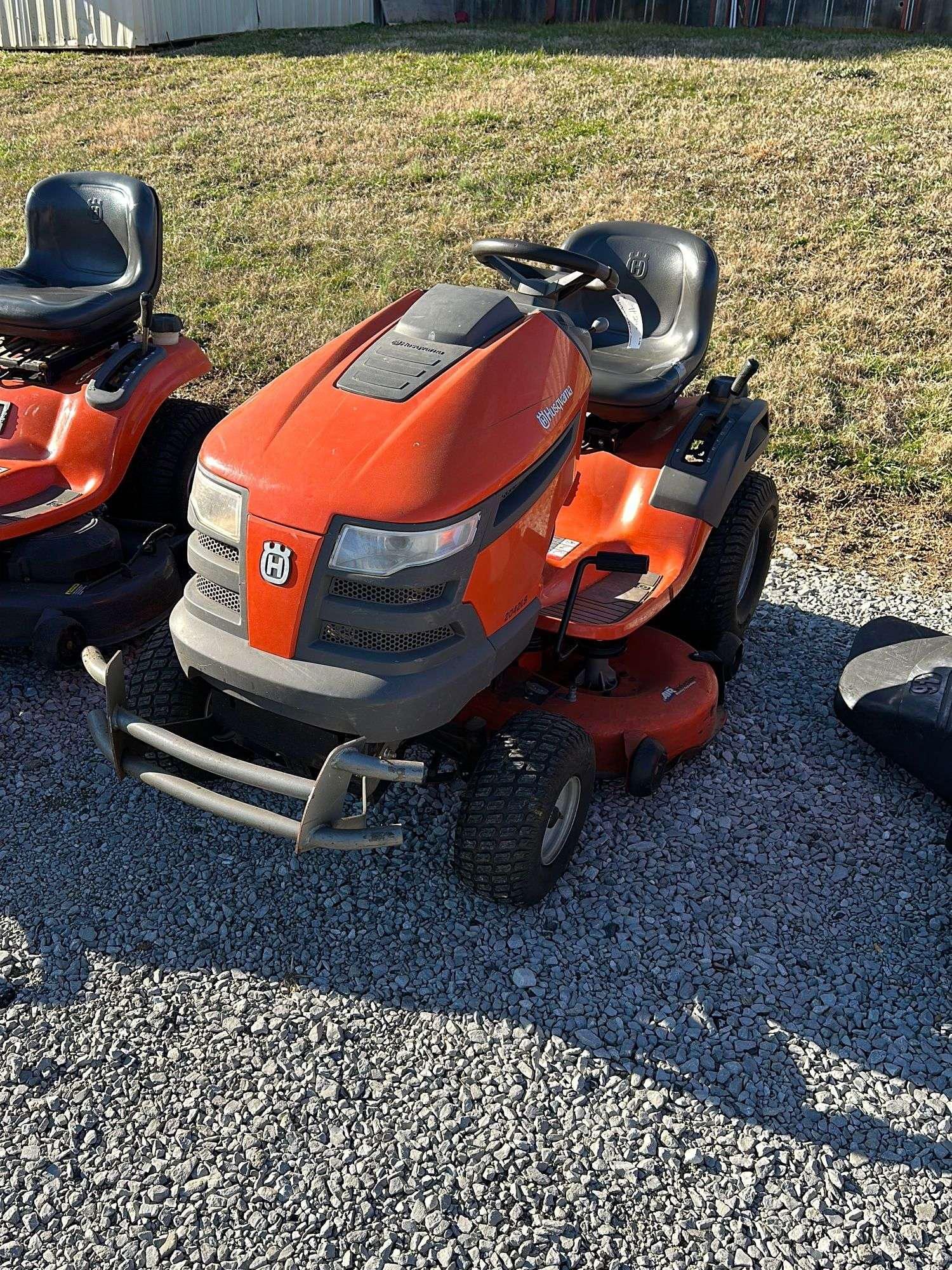 Husqvarna 2042LS Lawn Tractor