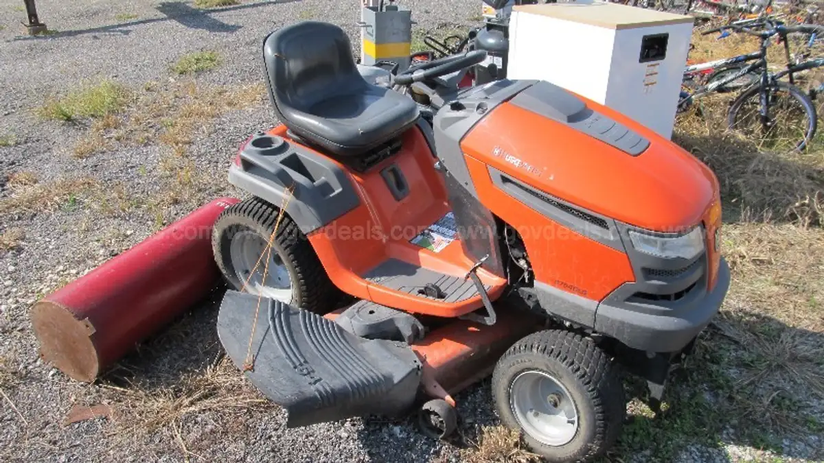 Husqvarna 2754GLS Lawn Tractor