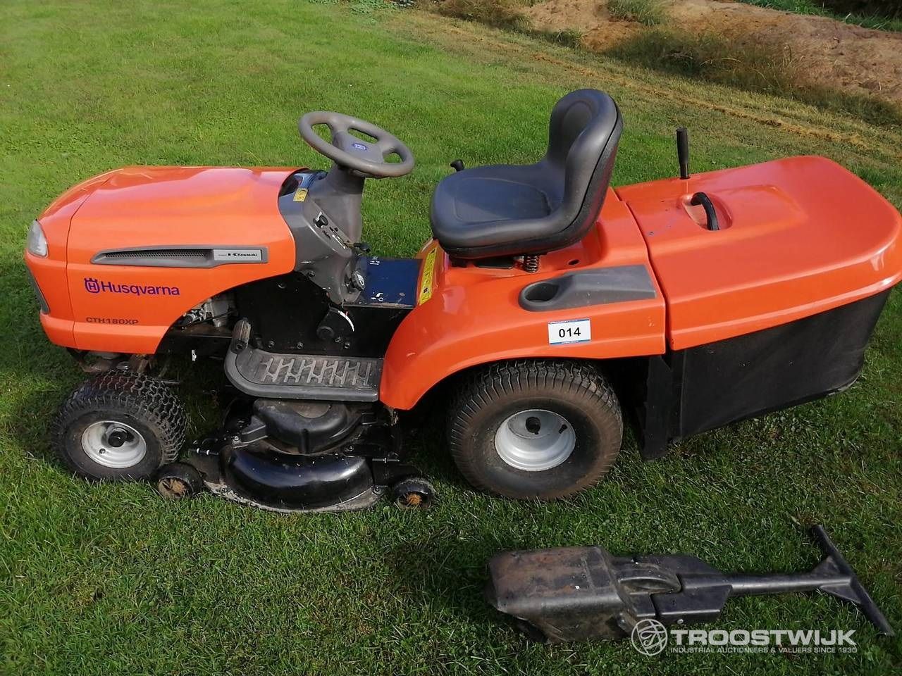 Husqvarna CTH180