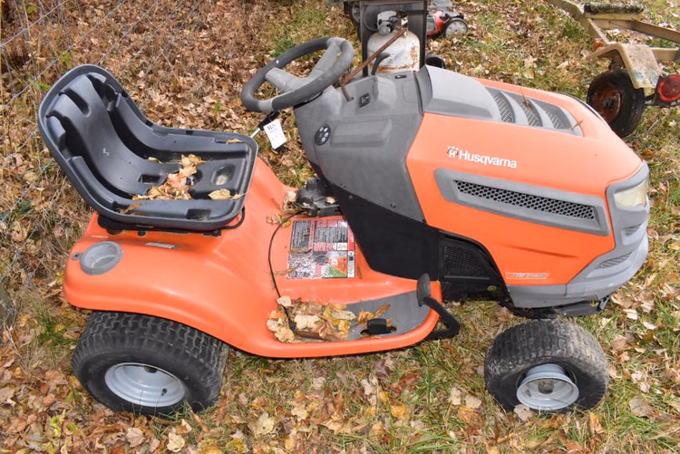 Husqvarna YTH21K46