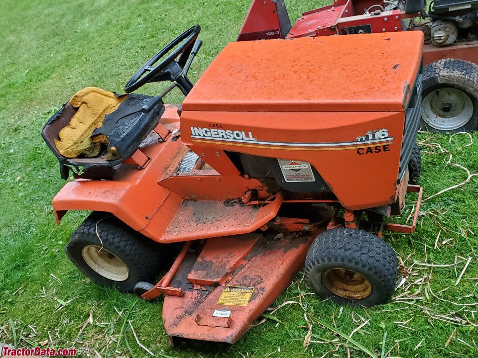 Ingersoll 116YT Lawn Tractor