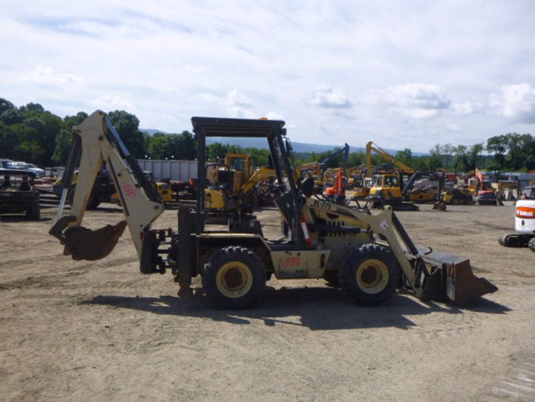 Ingersoll Rand BL-275 Backhoe Loader