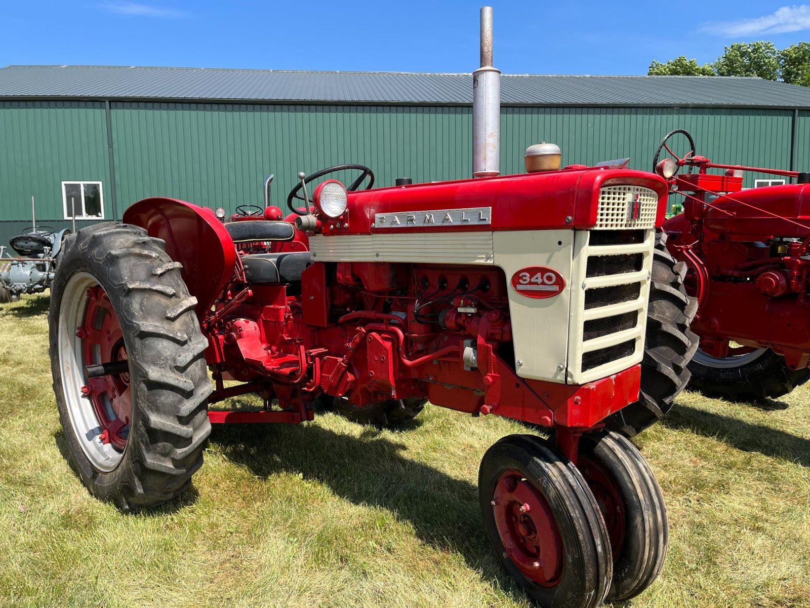 International Harvester 340