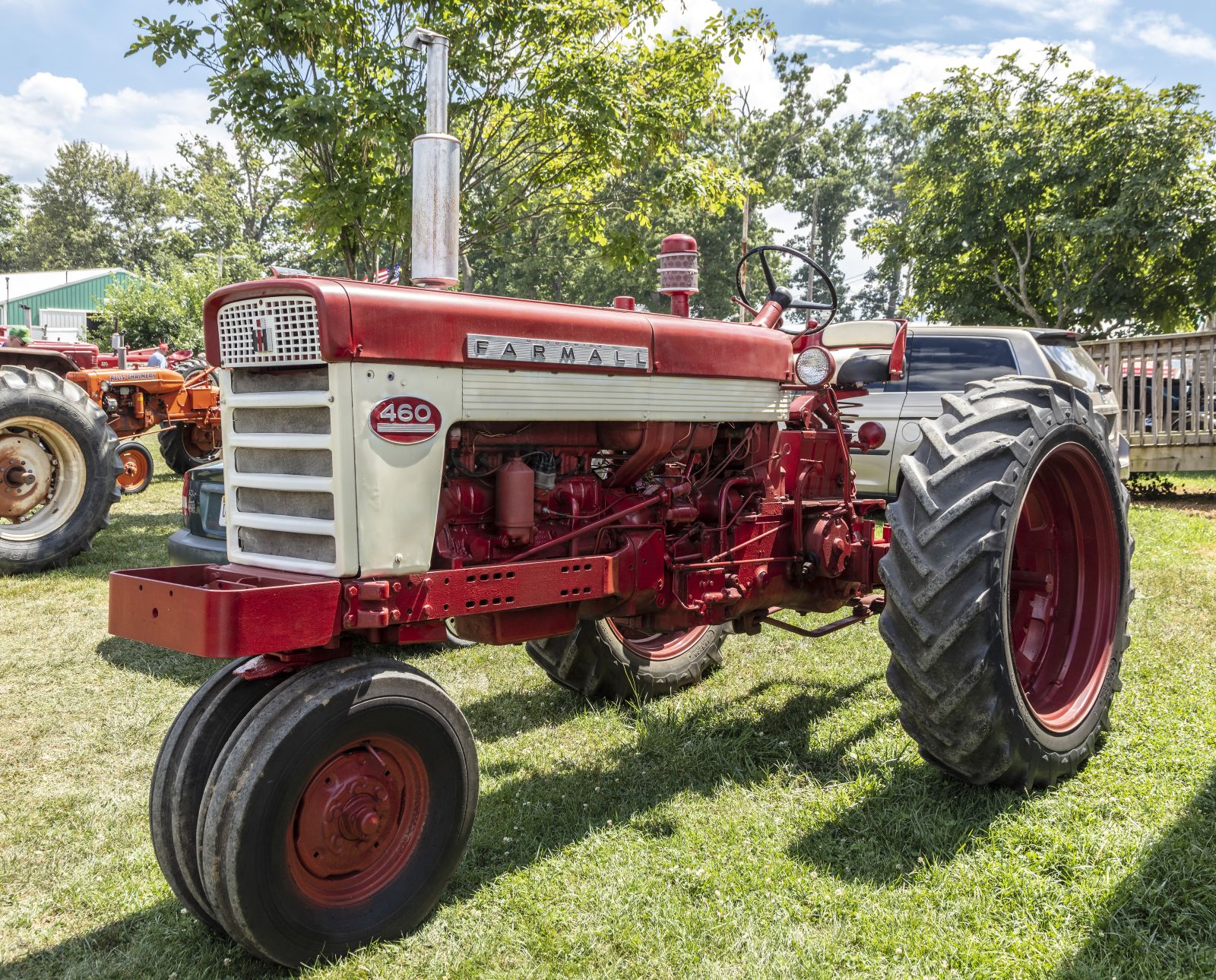 International Harvester 460