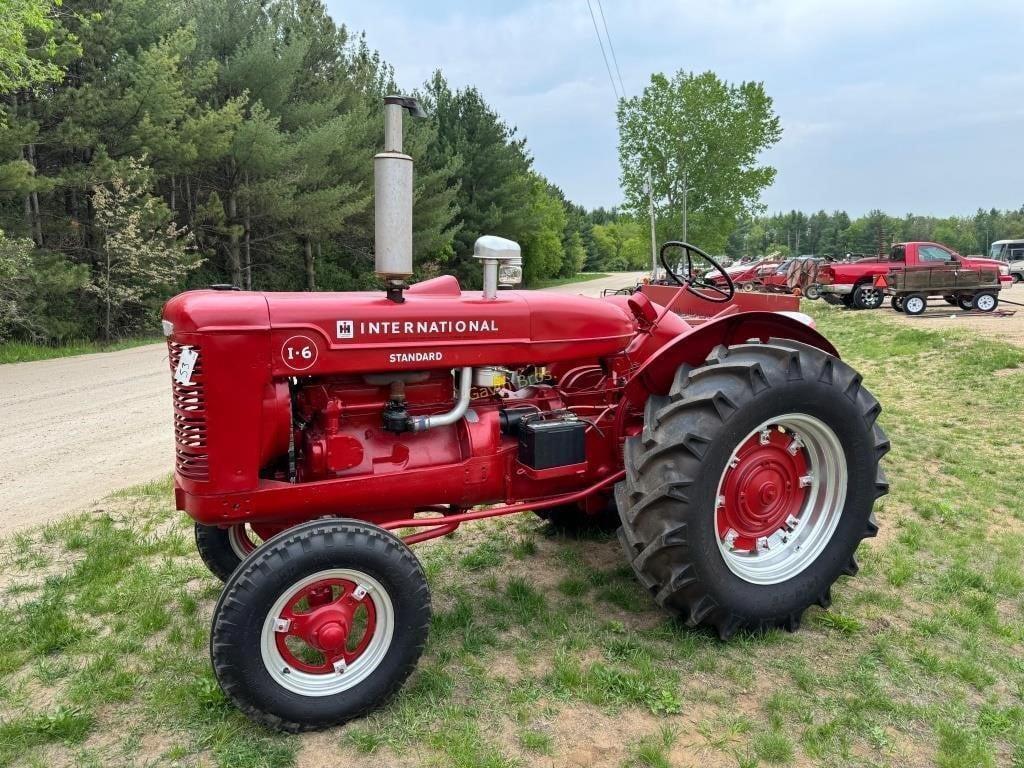 International Harvester I-6 Industrial Tractor