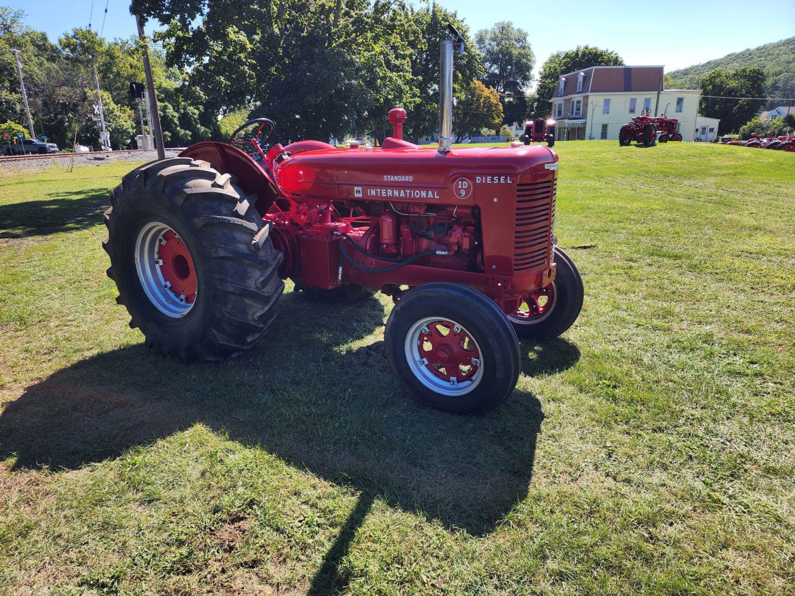 International Harvester ID-9 Industrial Tractor