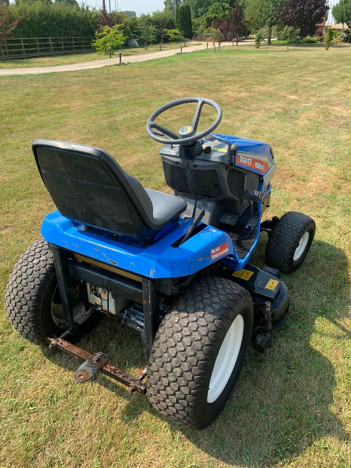 Iseki SGR17