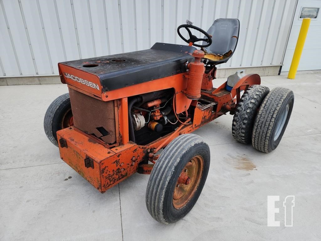 Jacobsen Javelin 45 Lawn Tractor