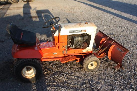 Jacobsen LT700 Lawn Tractor