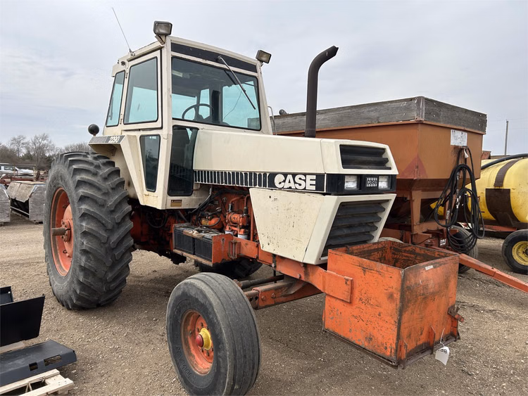 J.I. Case W-7