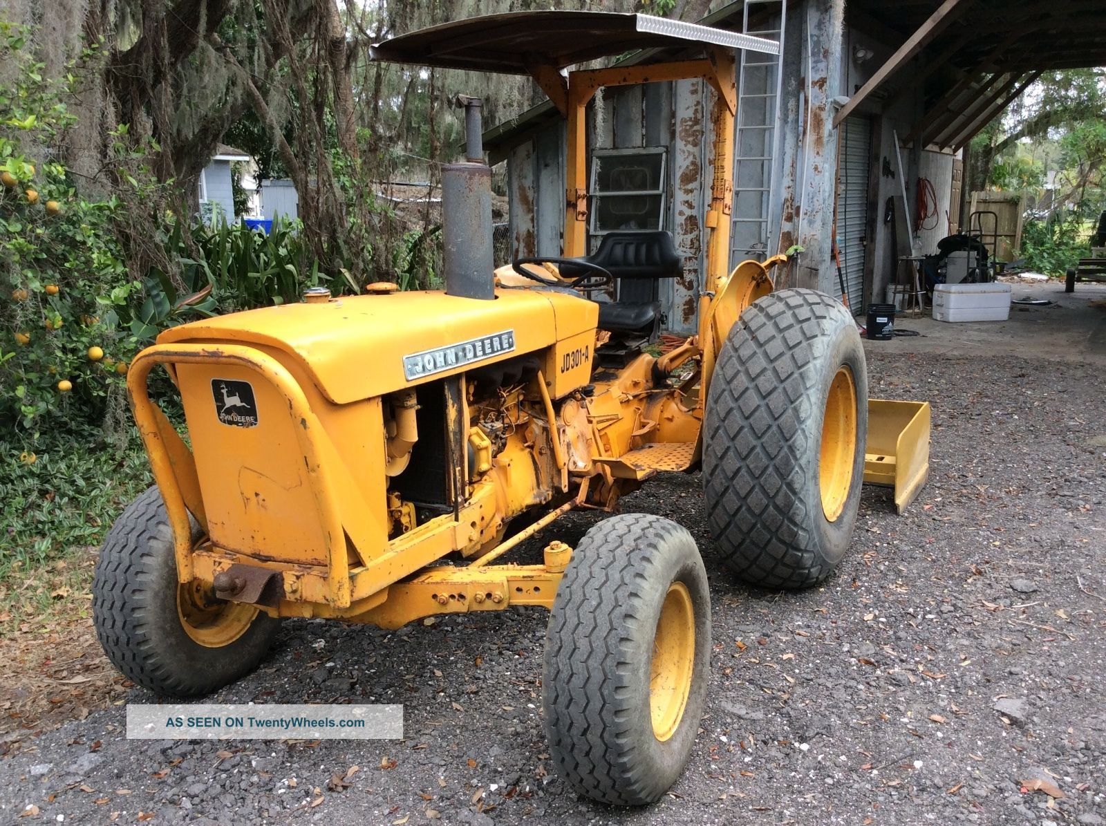 John Deere 301A
