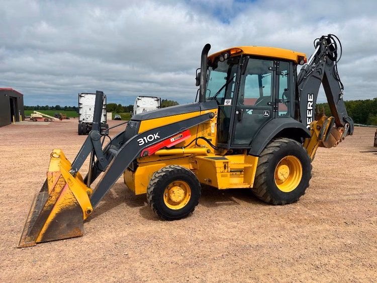 John Deere 310K — view 3