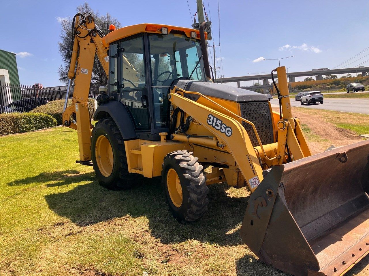John Deere 315SG Backhoe Loader