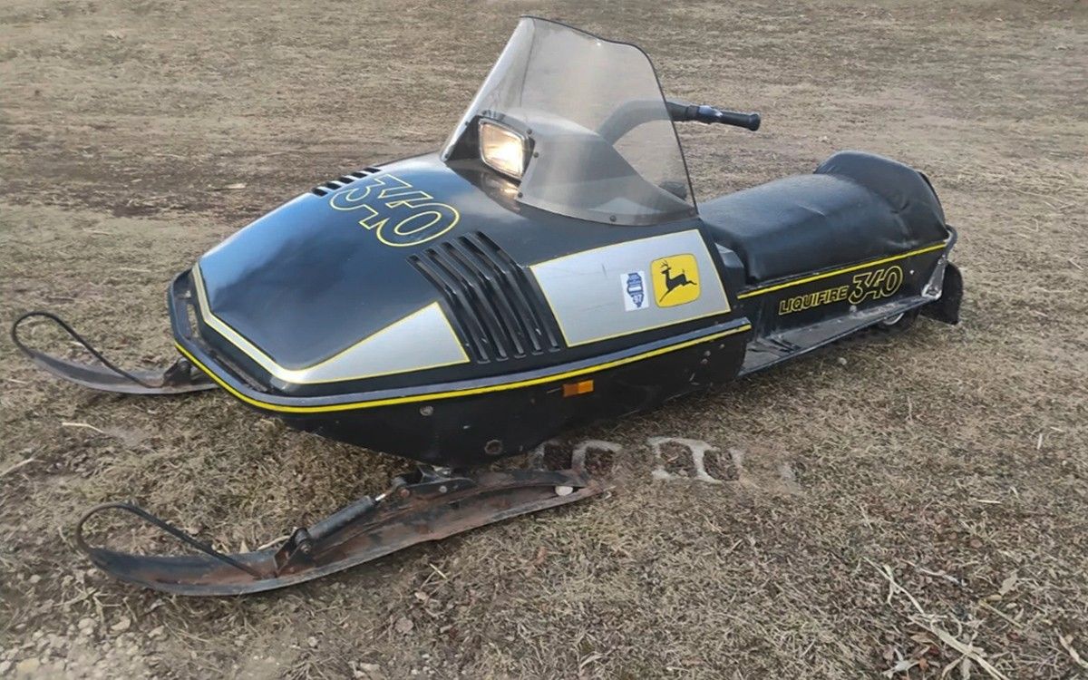 John Deere 340 Liquifire