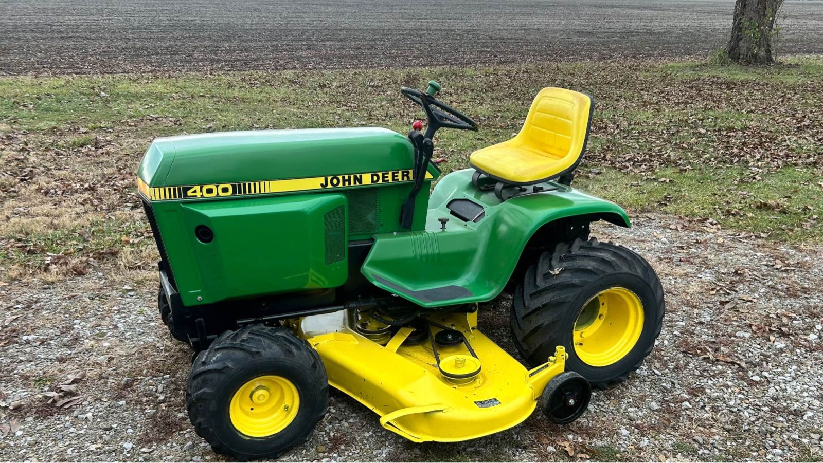 John Deere 400 Snowmobile