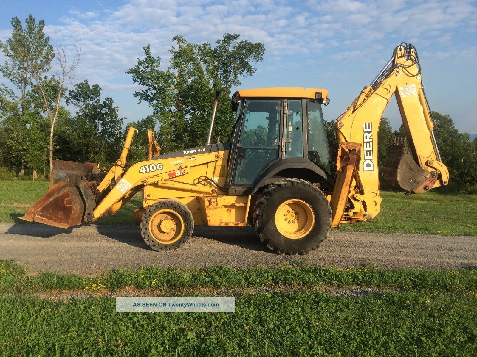 John Deere 410G Backhoe Loader