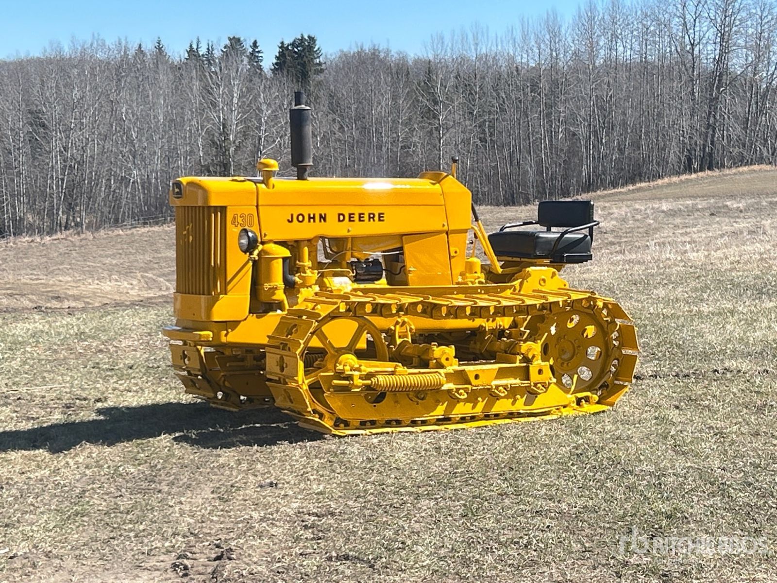 John Deere 430 Crawler Loader