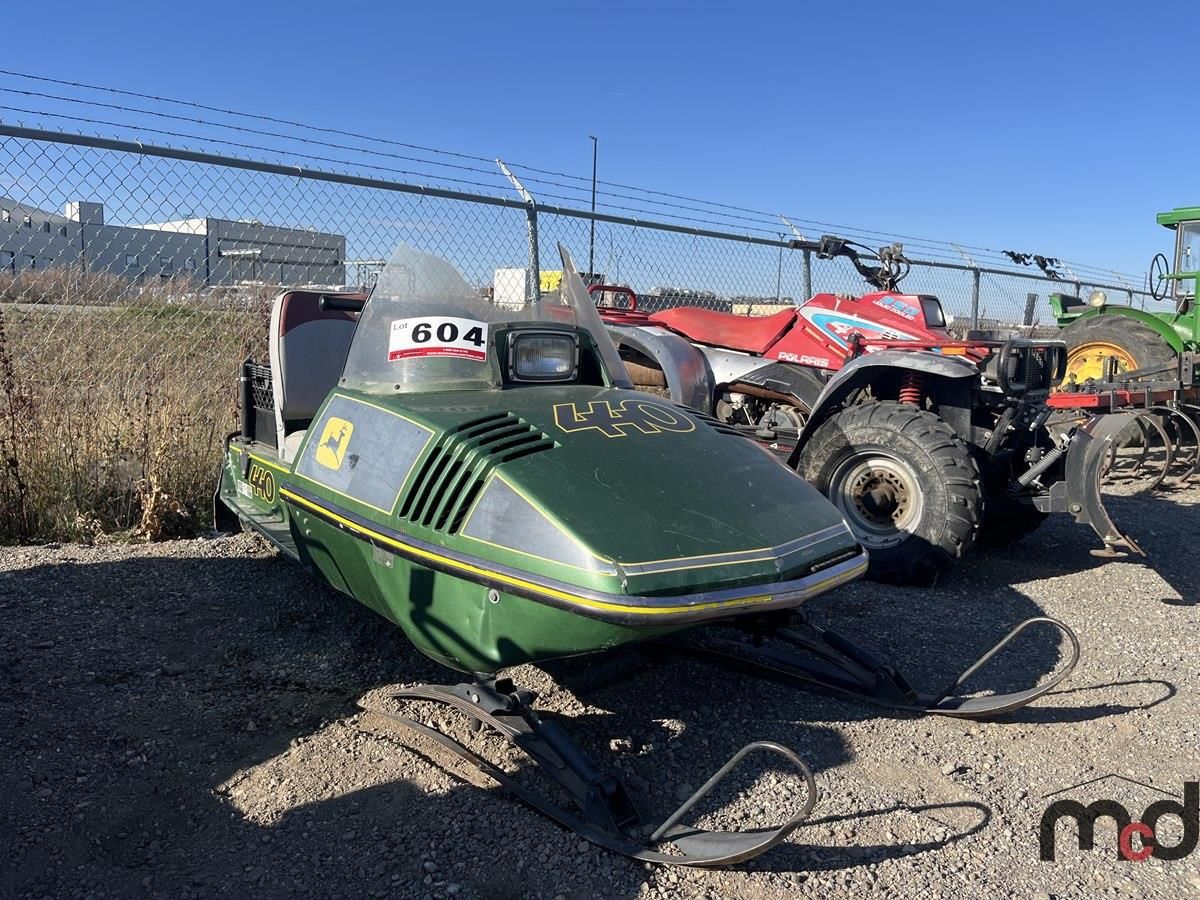 John Deere 440 Cyclone