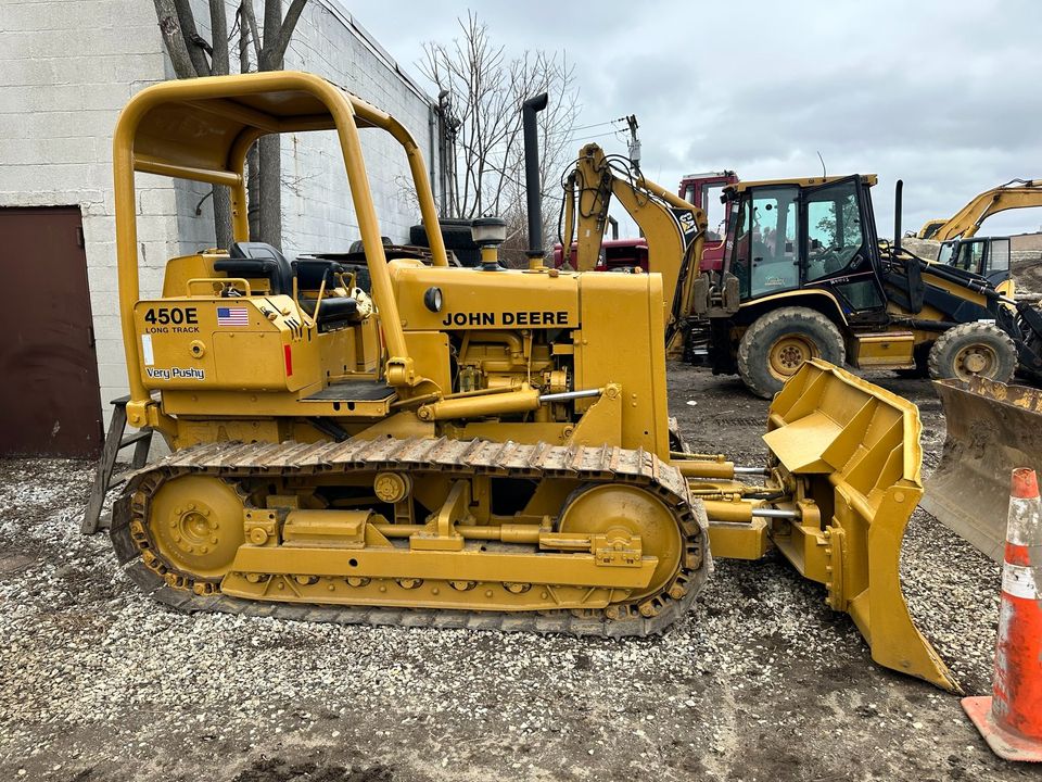 John Deere 450E Long-Track