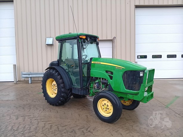 John Deere 5101EN — view 3