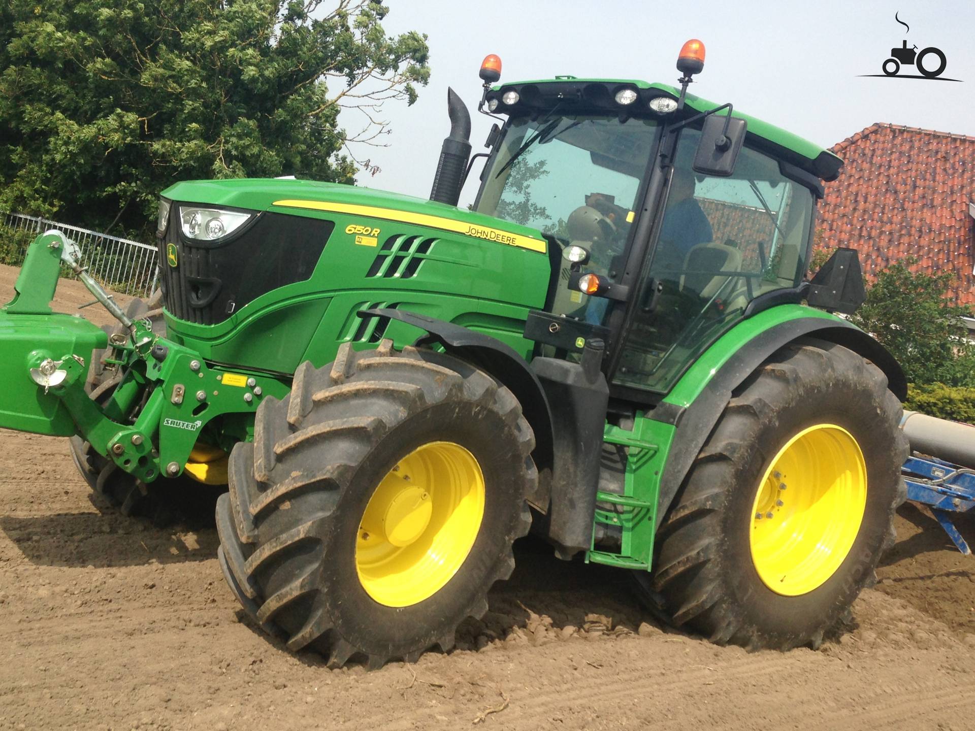 John Deere 6150R — view 2