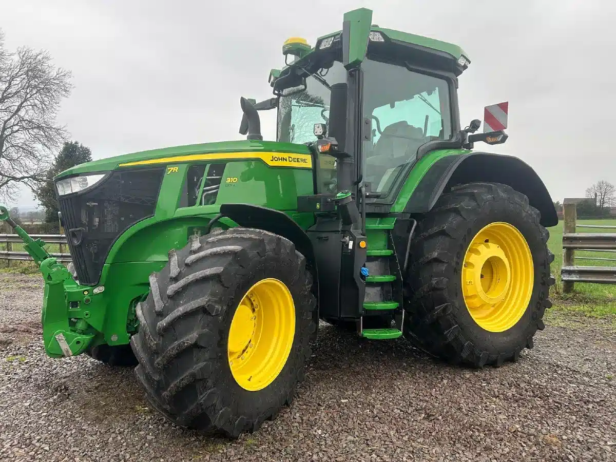 John Deere 7R 310 — view 3