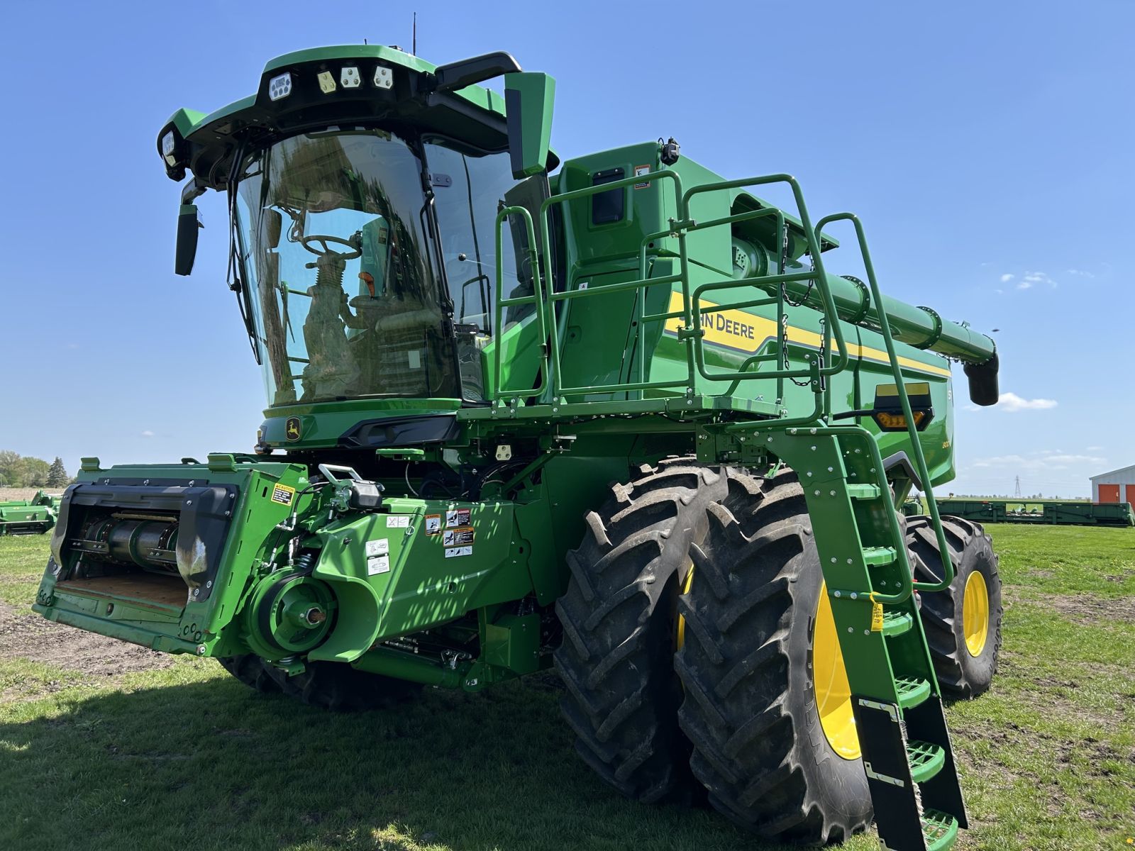 John Deere 800 Snowmobile