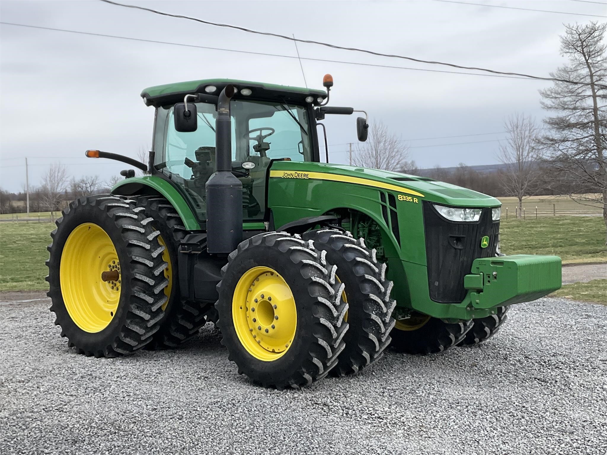 John Deere 8335RT — view 2