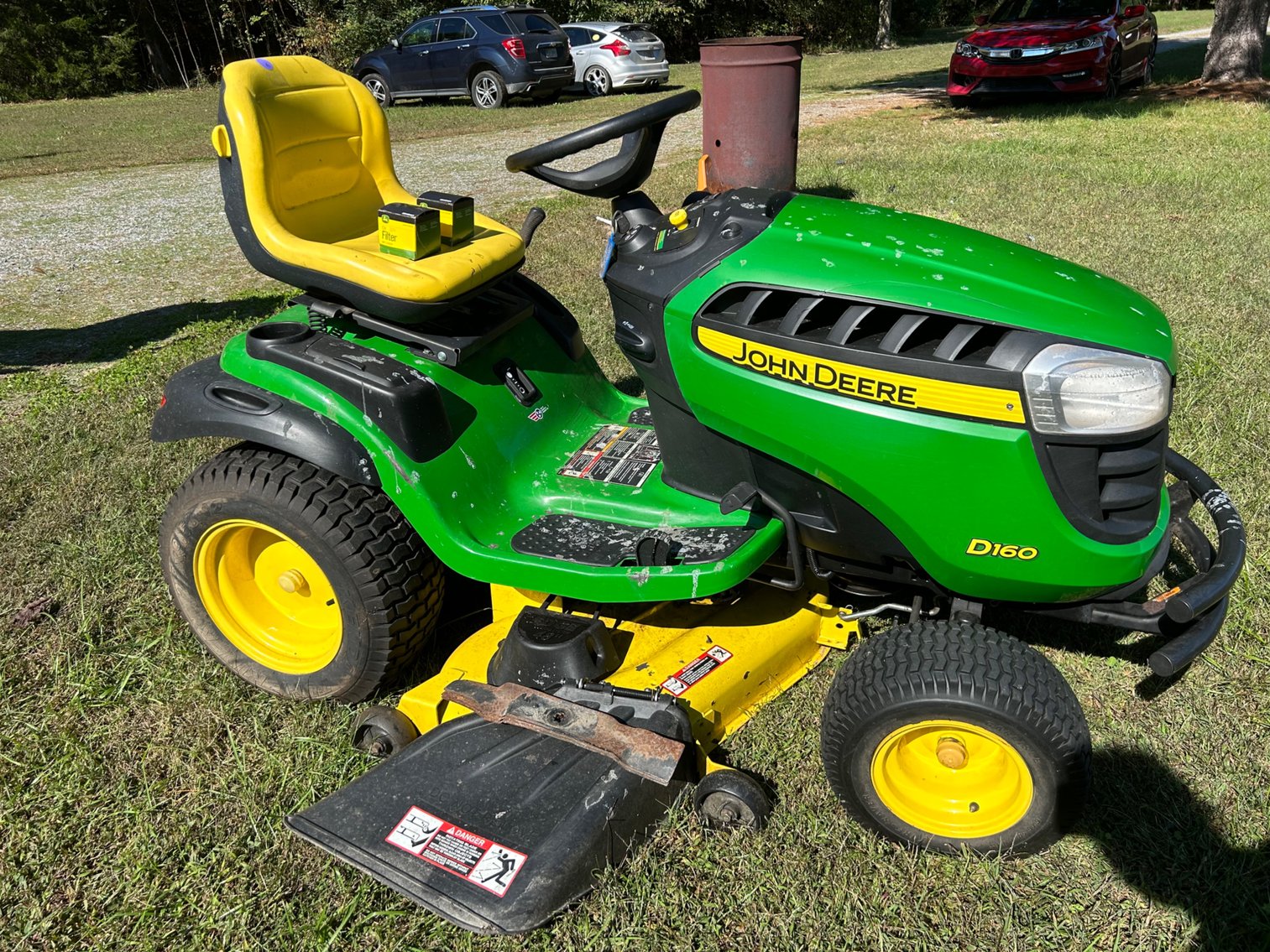 John Deere D160 — view 3