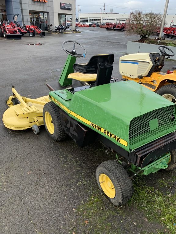 John Deere F930 Lawn Tractor