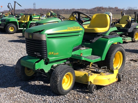 John Deere GX345 Lawn Tractor