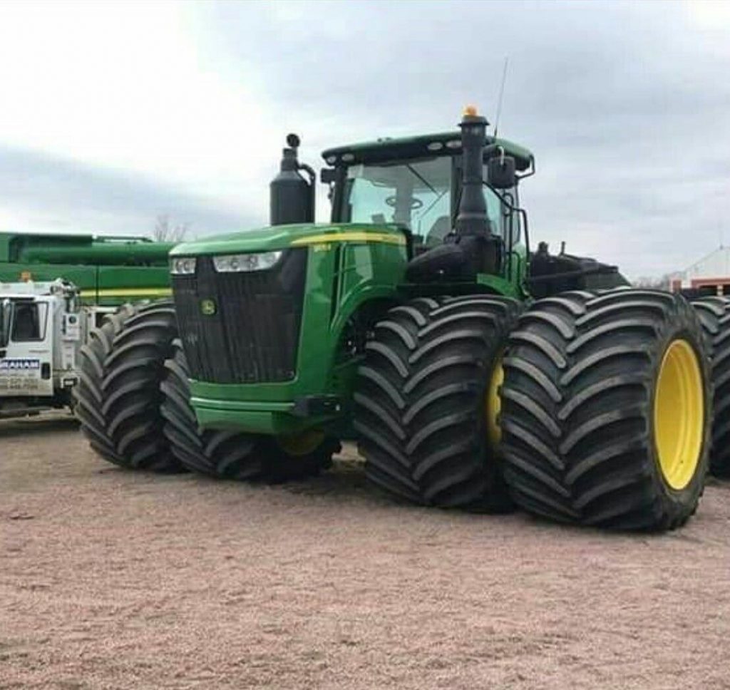 John Deere S92