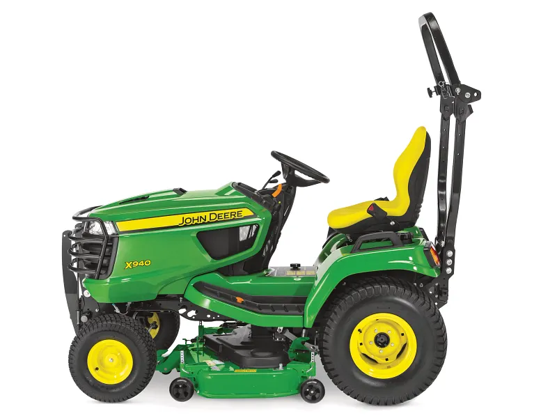 John Deere X940 Lawn Tractor