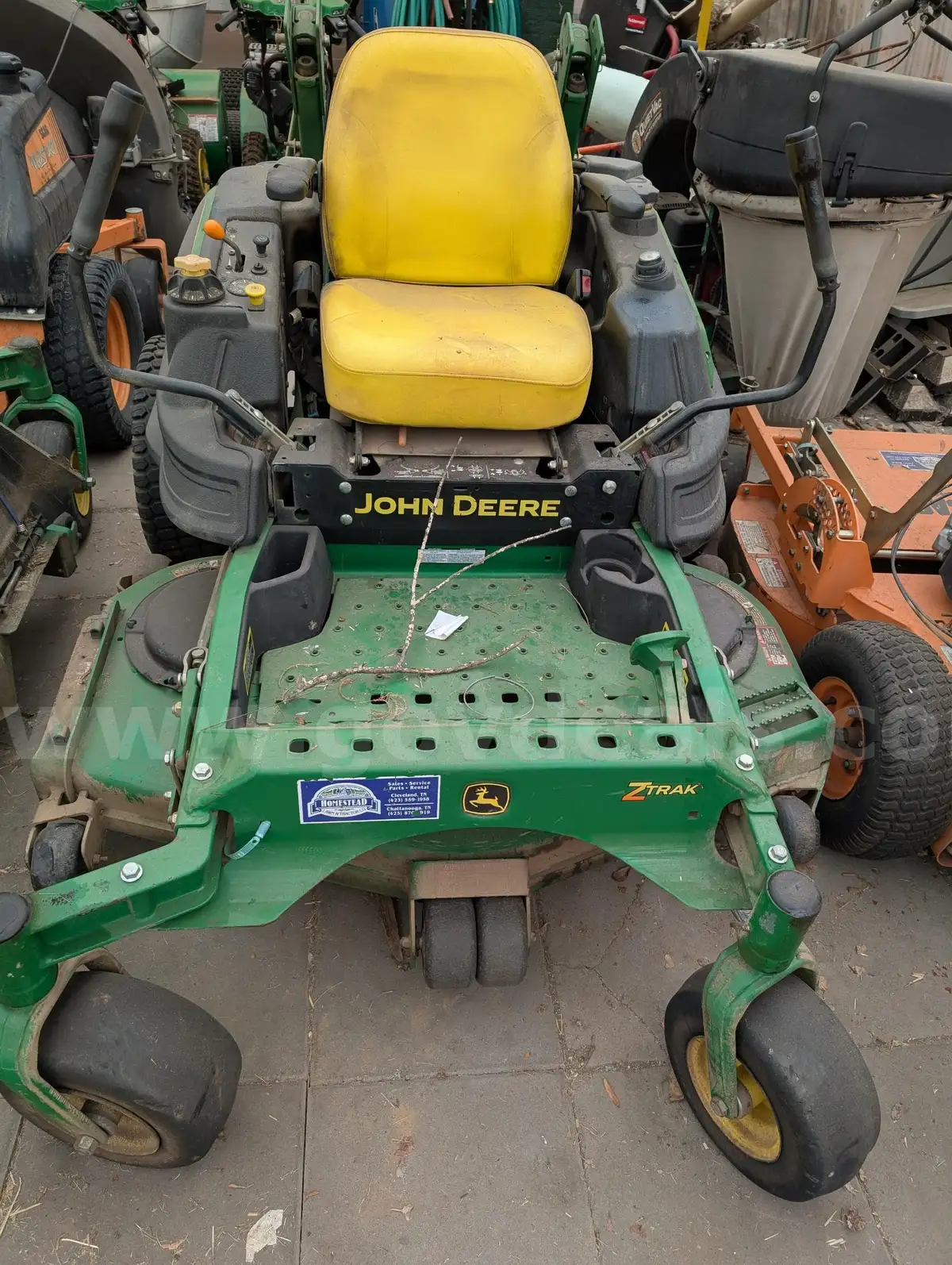 John Deere Z920R Lawn Tractor