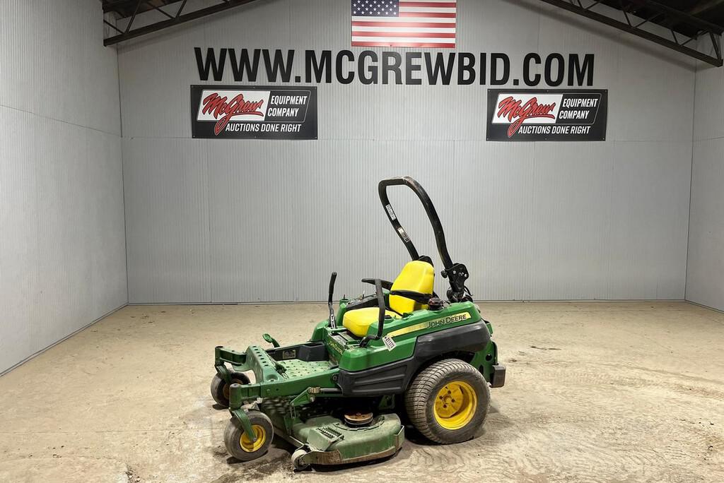 John Deere Z950A Lawn Tractor