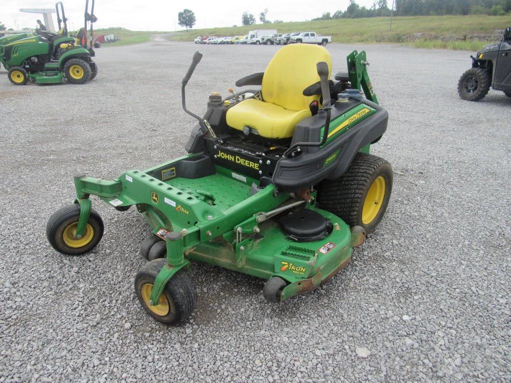 John Deere Z960R Lawn Tractor