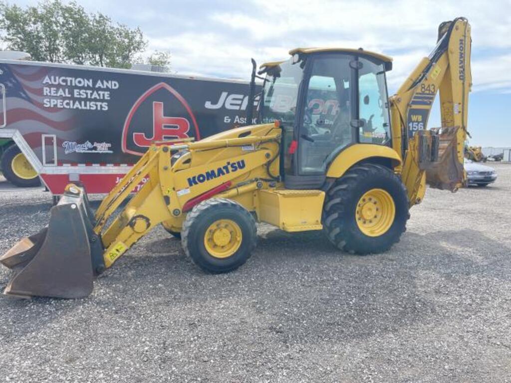 Komatsu WB156-5 Backhoe Loader