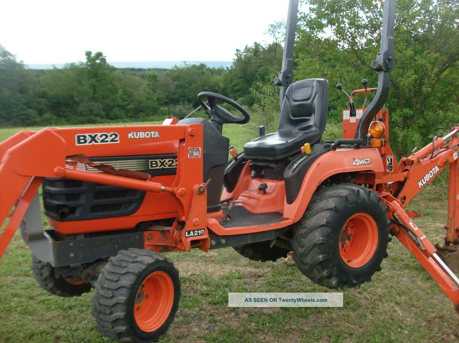Kubota BX22 Backhoe Loader
