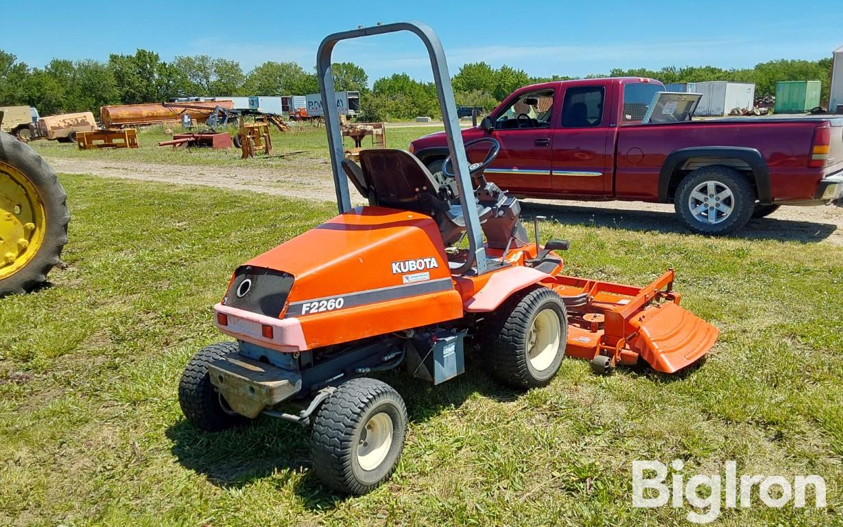 Kubota F2260 Lawn Tractor