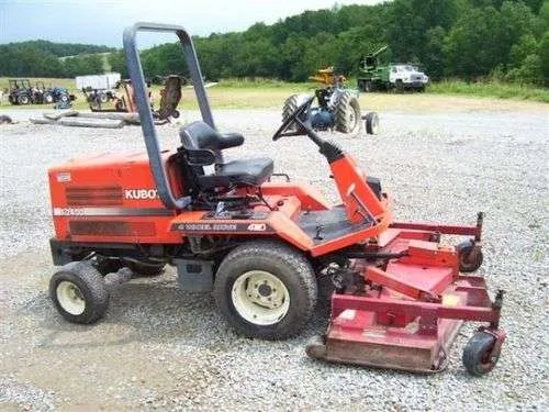 Kubota F2400 Lawn Tractor