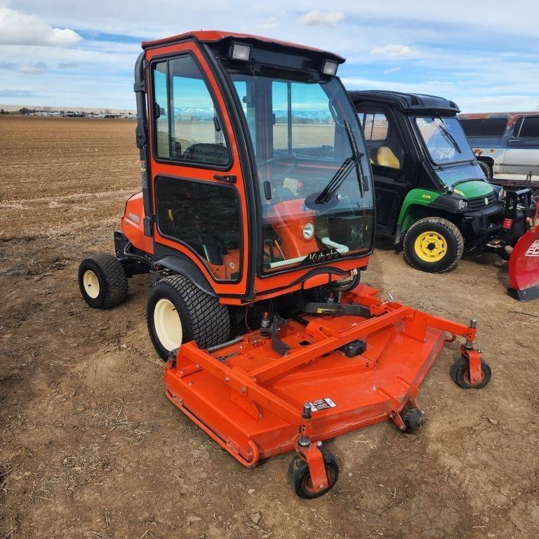 Kubota F2880 Lawn Tractor