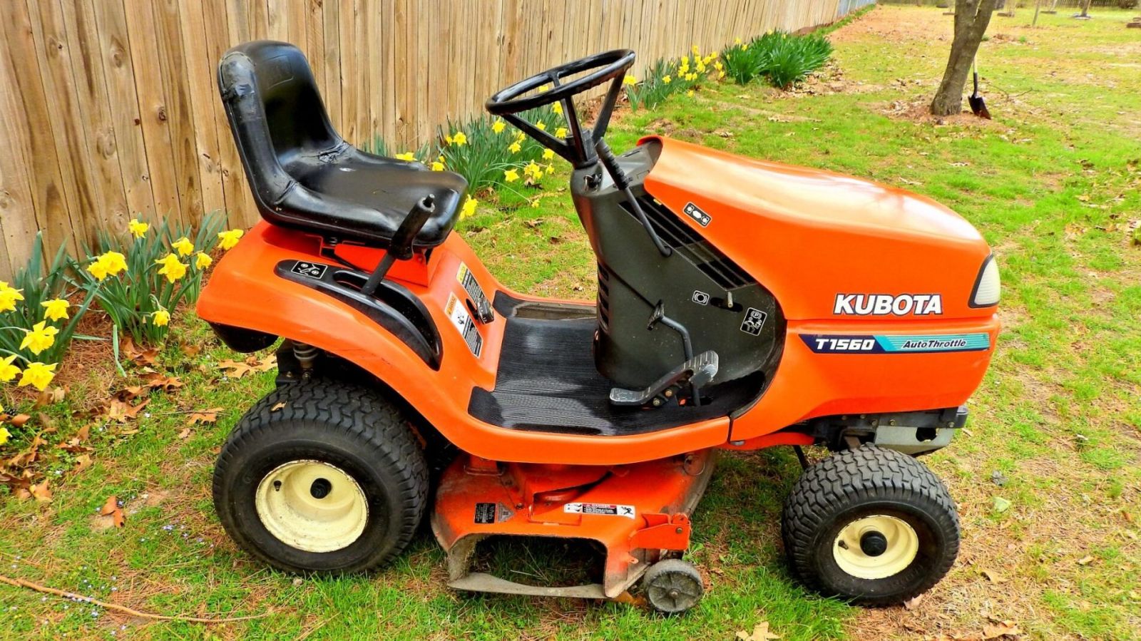 Kubota T1560