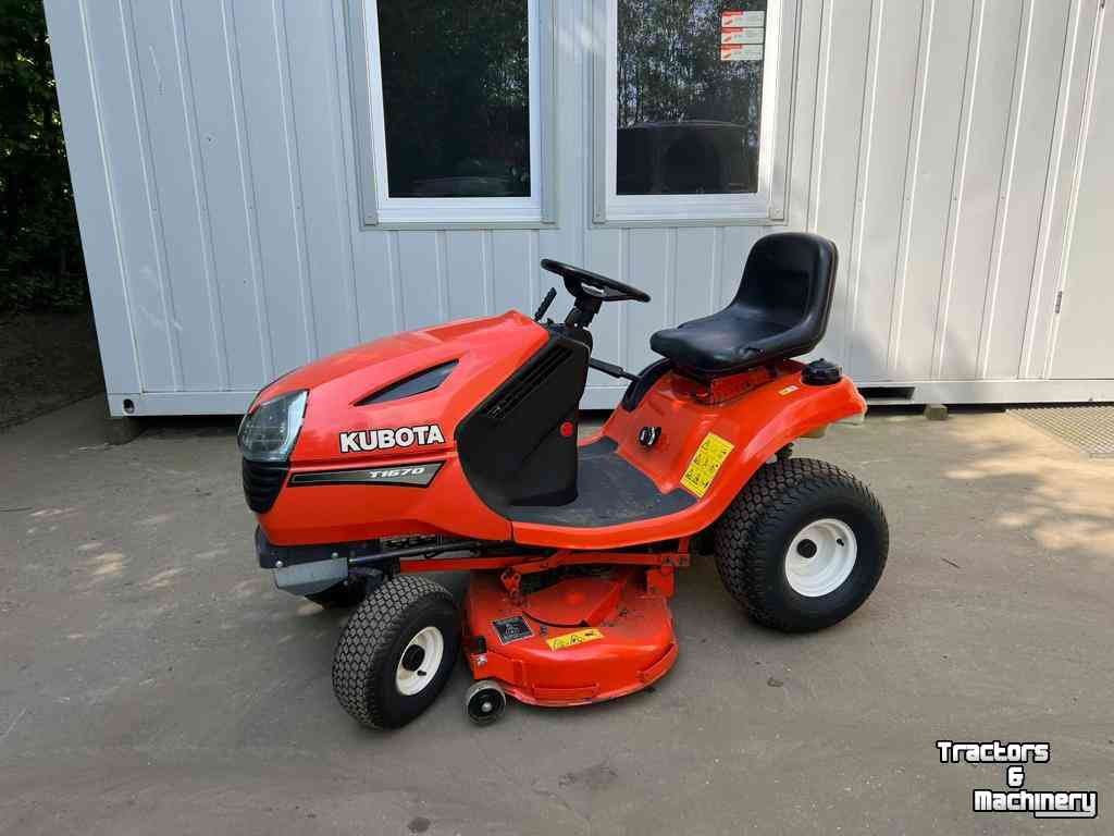 Kubota T1670 Lawn Tractor