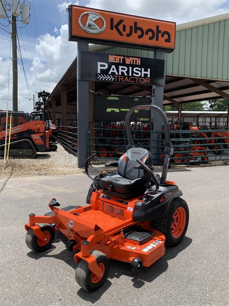 Kubota Z422T Lawn Tractor