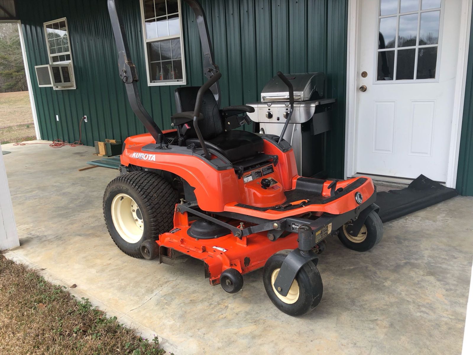 Kubota ZG23 Lawn Tractor